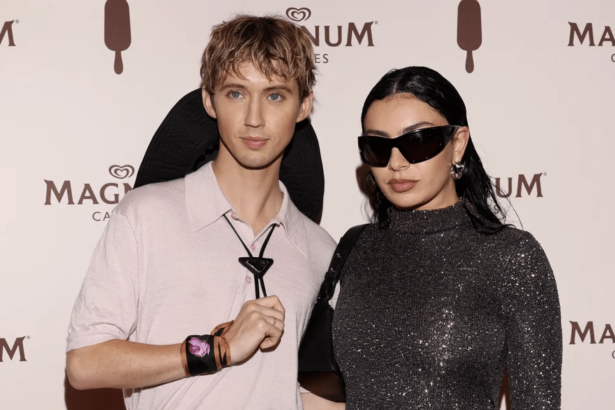 Troye Sivan y Charli XCX